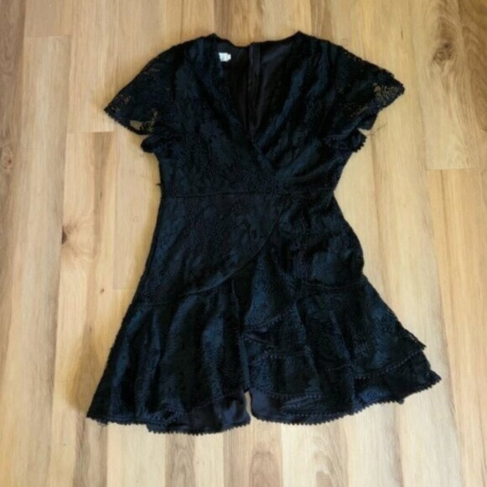 Lace Half Island Dress